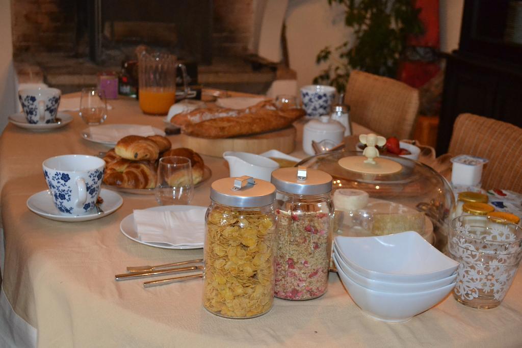 Chambres D'Hotes Domaine Du Hameau Baylesse Saint-Jean-d'Aigues-Vives Εξωτερικό φωτογραφία